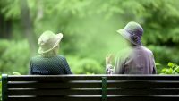 75歳以上の老々介護、過去最高の3割超に。今後の日本に必要なこととは?