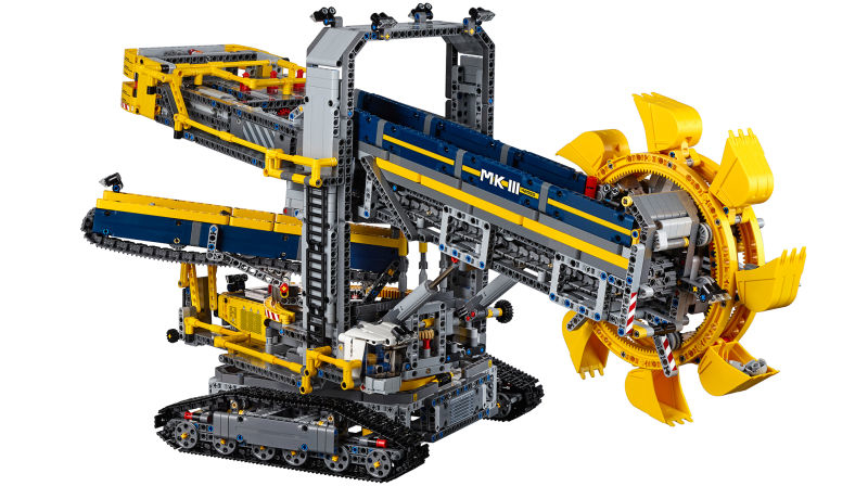 全3900ピース、長さ70cm越え。LEGO史上最大のテクニックセット「バケット掘削機」が凄まじい
