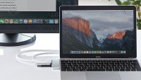 MacBook用USBハブが出た