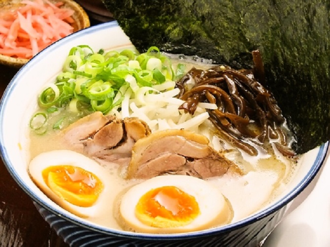 激戦区・東京で「“絶対食べたい”ラーメン」50杯はコレだ!!