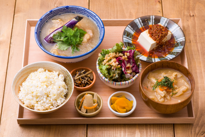 ダイエットは絶食より”選”食