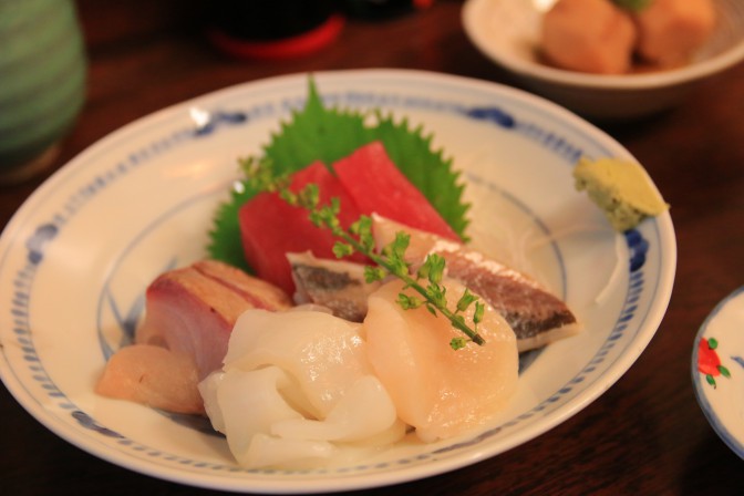 「かとう」の刺身盛り合わせ定食