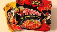 韓国で人気沸騰中の激辛炒め麺「プルダックポックンミョン」を実食！