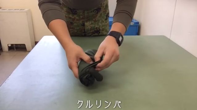 「米軍式Ｔシャツのたたみ方」