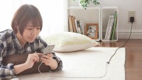 【寝ながらスマホ】「充電切れちゃう」問題を解決