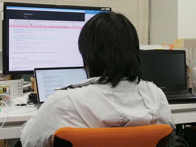 若者のPC離れが進行中という調査結果に対し、Twitter上でさまざまな声が