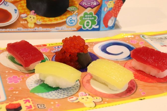 知育菓子で脳を刺激！【前編】～4歳と30歳に作らせてみた～