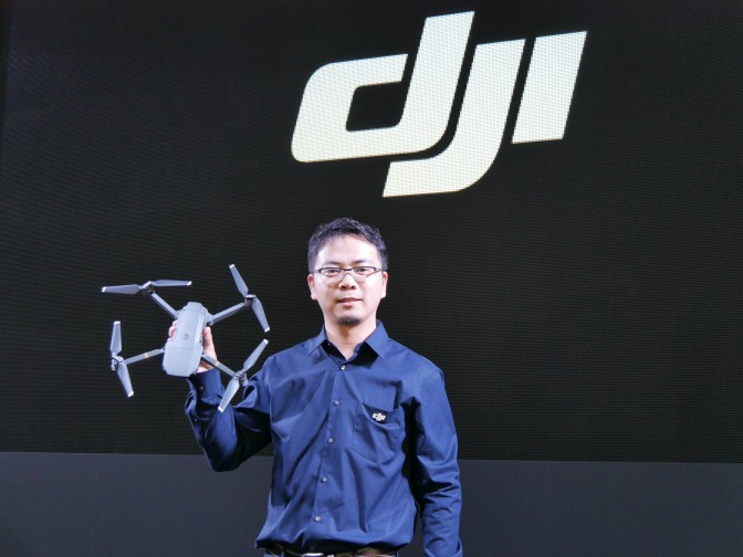 初心者でも扱いやすいドローン【DJI　MAVIC】発表